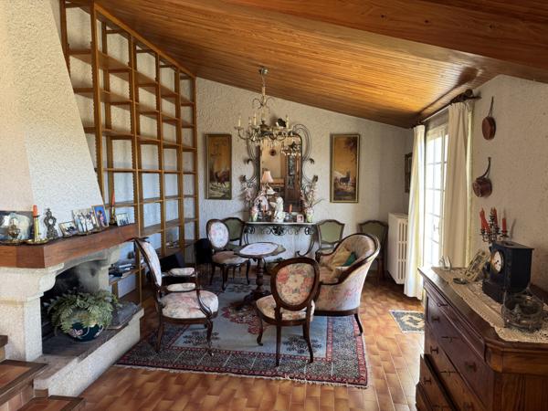 Villeneuve-lès-Avignon (30400) Villa avec vue