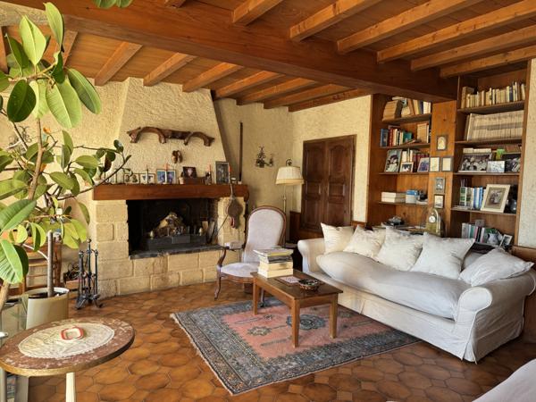 Villeneuve-lès-Avignon (30400) Villa avec vue