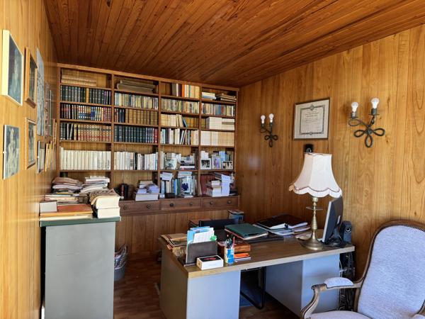 Villeneuve-lès-Avignon (30400) Villa avec vue