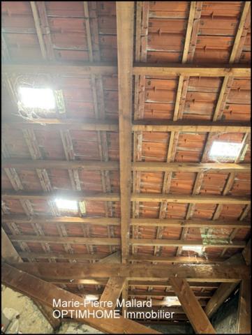 Maison de ville habitable de suite de 10 pièces BOURGANEUF (23)