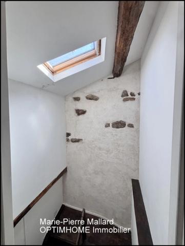 Maison de ville habitable de suite de 10 pièces BOURGANEUF (23)