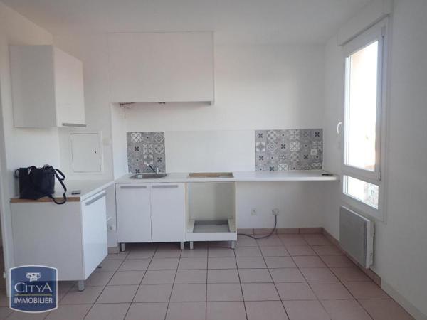 Appartement à louer 2 pièces 40.76m²