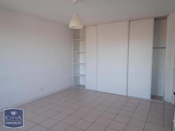 Appartement à louer 2 pièces 40.76m²