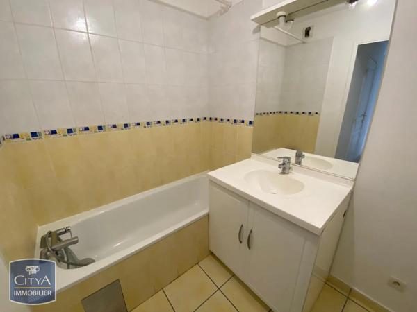 Appartement à louer 3 pièces 64.3m² Villeurbanne (69100)