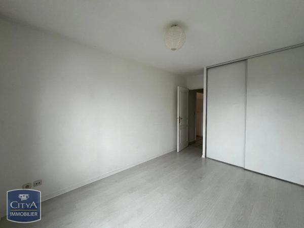 Appartement à louer 3 pièces 64.3m² Villeurbanne (69100)