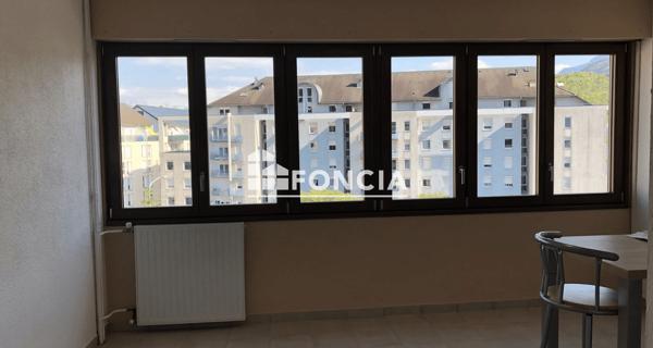 Location Studio 24.57 m² - Chambéry 73000
