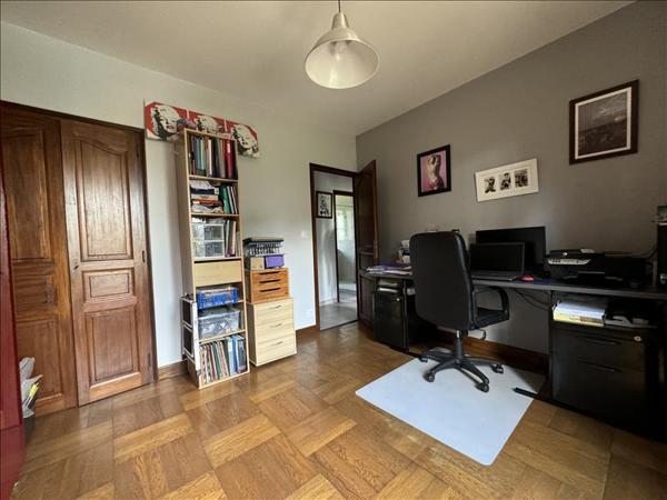 Maison à vendre |  Tonneins |  7 pièces | 234 m²