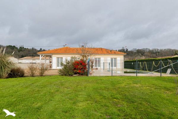 Maison à vendre |  Lamothe-Montravel |  4 pièces | 120 m²