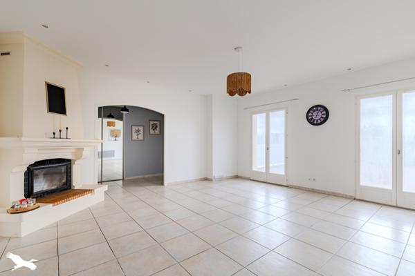 Maison à vendre |  Lamothe-Montravel |  4 pièces | 120 m²