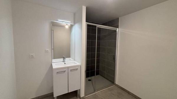 Appartement 2 pièces                                        - 44120 Vertou Réf : 11786