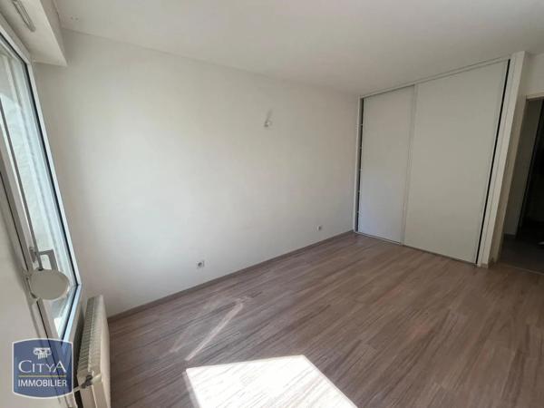 Appartement à louer 3 pièces 90.85m² Mâcon (71000)