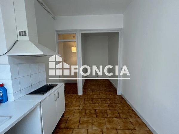 Location Appartement 3 pièces 102.32 m² - 63 AVENUE JEAN JAURES Lyon 69007