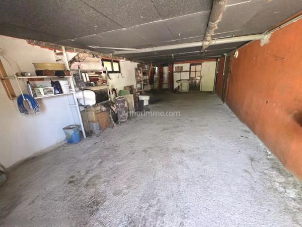 Vente                                                      Villa
                        
                     6 pièces                      185 m2                     à Draguignan