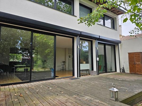 Maison 7 pièce(s) 152 m2