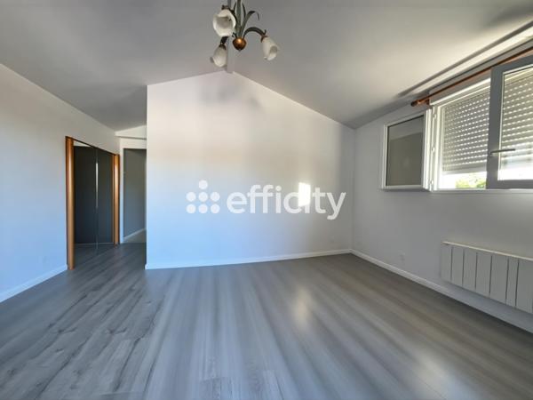 Maison 5 pièces - 192 m²