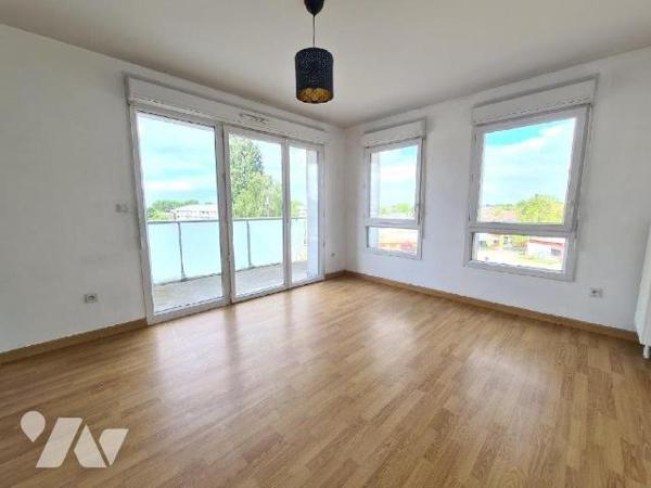Wattrelos, secteur calme.
Résidence Récente.
Appartement en excellent état de 41,13 m² avec b...