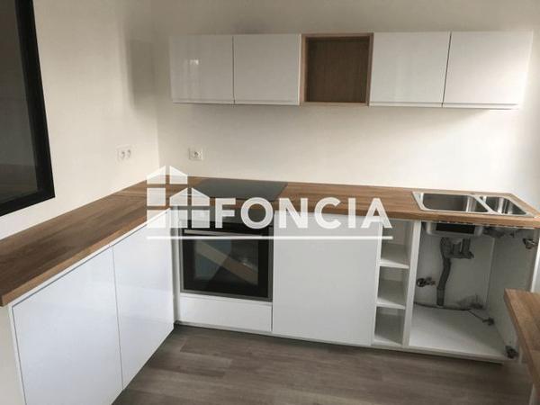 Location Studio 35.12 m² - 2 RUE BRETONNEAU Amboise 37400