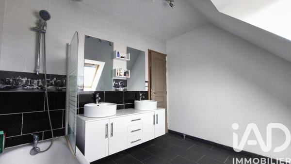 Maison à vendre 5 pièces 110 m² Bréal-sous-Montfort