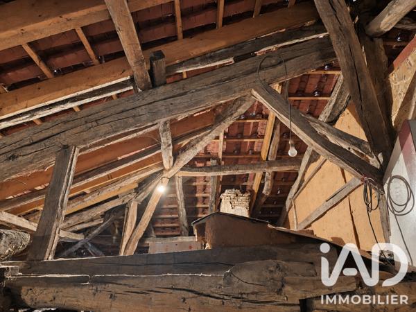 Maison à vendre 10 pièces 231 m² Saint-Laurent-de-Céris