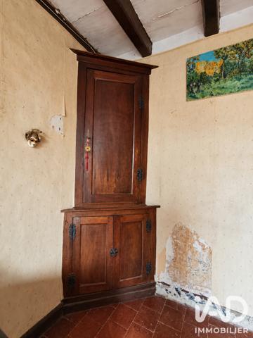 Maison à vendre 10 pièces 231 m² Saint-Laurent-de-Céris