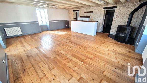 Maison à vendre 7 pièces 230 m² Fontenay-le-Comte