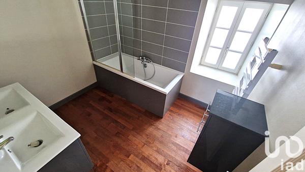 Maison à vendre 7 pièces 230 m² Fontenay-le-Comte