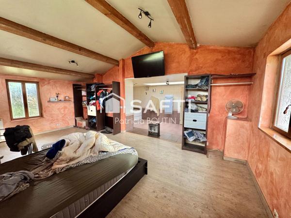 MAISON EN PIERRE 3 CHAMBRES + UN BUREAU ET GARAGE A COULONGES SUR L'AUTIZE !