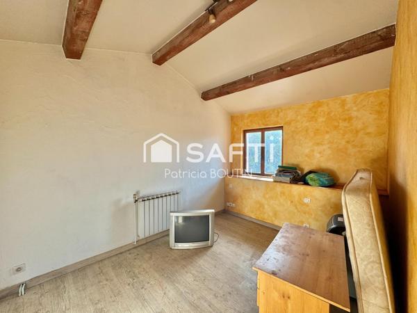 MAISON EN PIERRE 3 CHAMBRES + UN BUREAU ET GARAGE A COULONGES SUR L'AUTIZE !