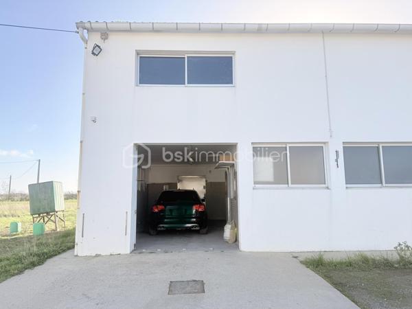 Parking de 94 m²