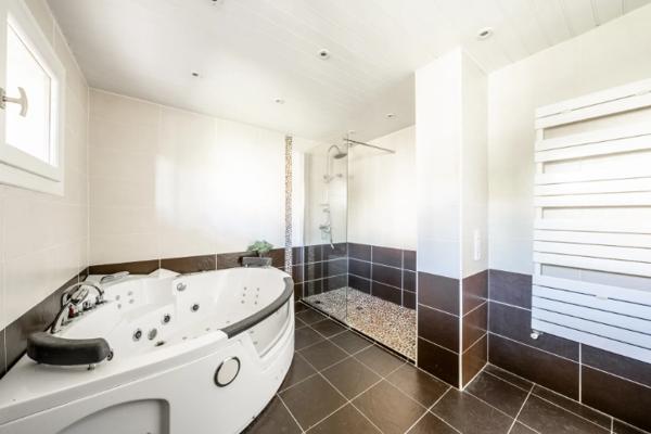 Maison 7 pièces - 193 m² Bien prestige