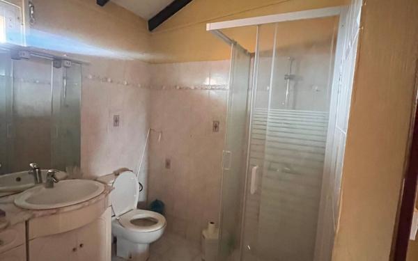Maison à vendre    5 pièces • 193,85 m2 Sainte-Anne