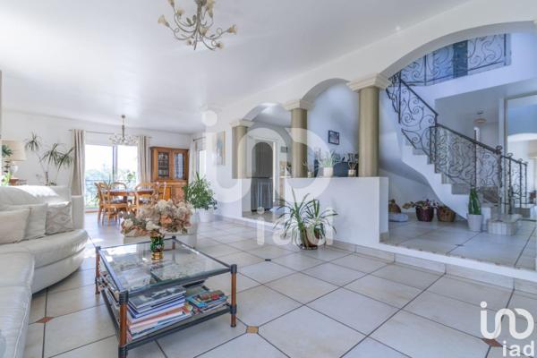 Maison à vendre 6 pièces 194 m² Dardilly