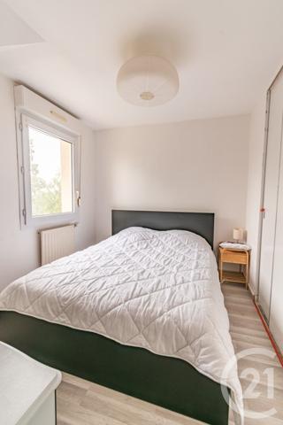 Appartement T4 à vendre  4 pièces - 85,20 m2 LAVAL - 53