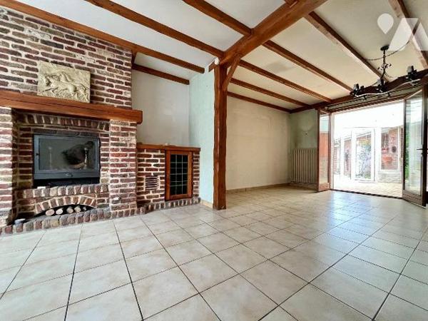 EN EXCLUSIVITE chez votre notaire - Maison 115 m² sh /  DPE D / CENTRE VILLE HAZEBROUCK ( 59190...