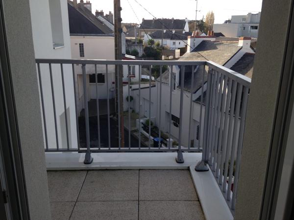 T3 au deixieme étage avec ascenseur