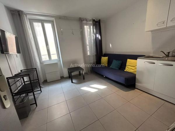 Location                                                      Appartement
                        
                     1 pièces                      16 m2                     à Aubagne