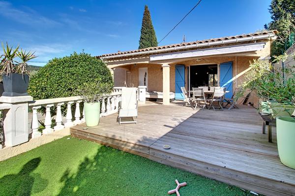 A VENDRE à DRAGUIGNAN - Maison rénovée avec appartement indépendant