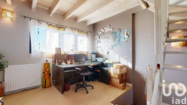 Maison d’architecte 9 pièces de 190 m² à Saint-Sulpice-Laurière (87370)