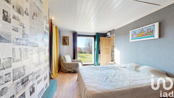 Maison d’architecte 9 pièces de 190 m² à Saint-Sulpice-Laurière (87370)