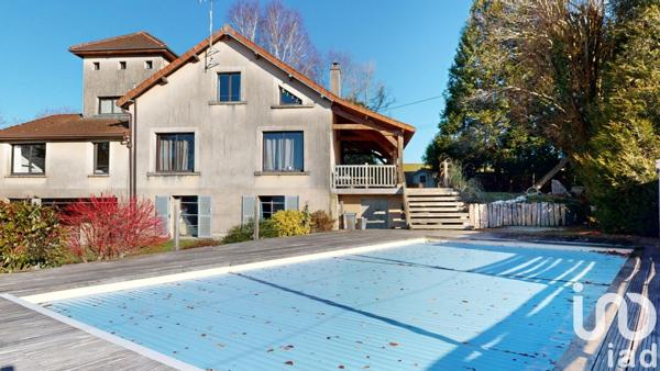 Maison d’architecte 9 pièces de 190 m² à Saint-Sulpice-Laurière (87370)