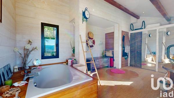 Maison d’architecte 9 pièces de 190 m² à Saint-Sulpice-Laurière (87370)