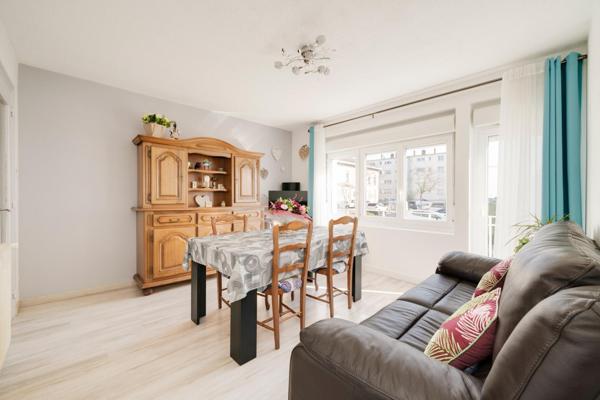 Appartement T4 de 60 m² avec balcon et cave