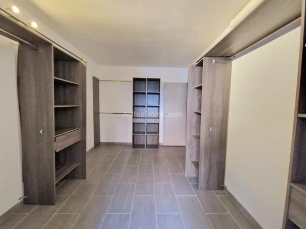 Location Appartement 4 pièces 106 m2 à Draguignan