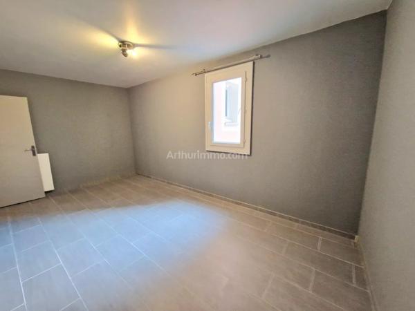 Location Appartement 4 pièces 106 m2 à Draguignan