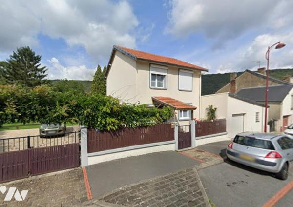 VENTE DE LA NUE-PROPRIETE D'UNE MAISON DONT LE VENDEUR SE RESERVE L'USUFRUIT