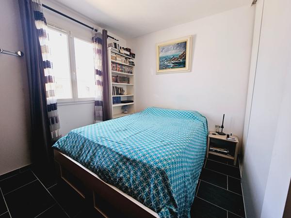 Maison récente de plain-pied La Crau 5 pièce(s) 122m2 -Piscine- Secteur calme, résidentiel et recherché