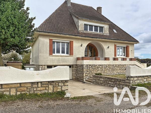 Maison à vendre 8 pièces 226 m² Saint-Valérien