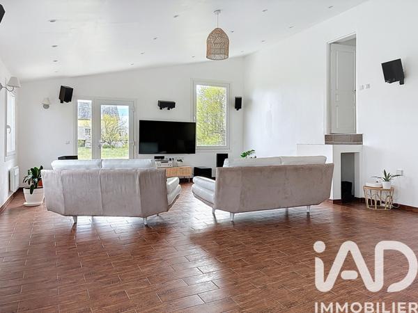 Maison à vendre 8 pièces 226 m² Saint-Valérien