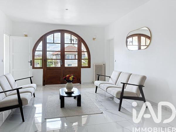 Maison à vendre 8 pièces 226 m² Saint-Valérien