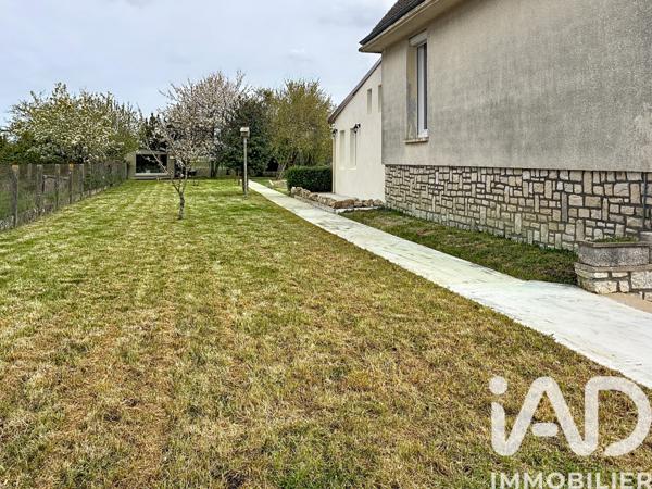 Maison à vendre 8 pièces 226 m² Saint-Valérien